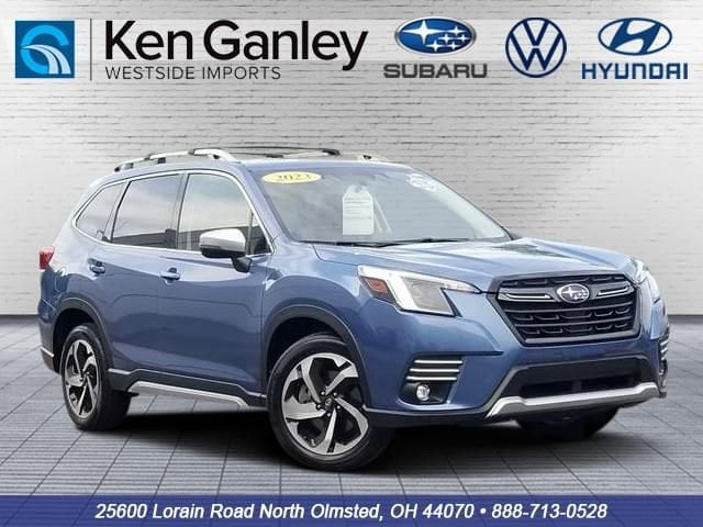 2023 Subaru Forester Touring's photo