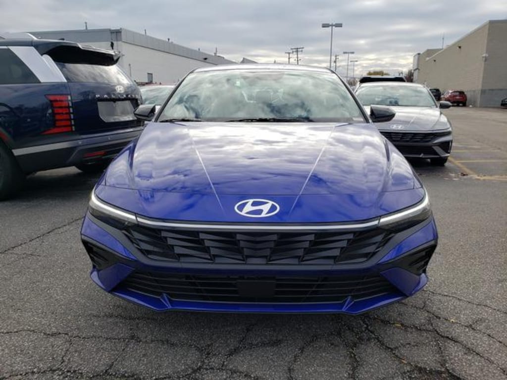 New 2026 Hyundai Elantra SEL Sport Premium Sedan