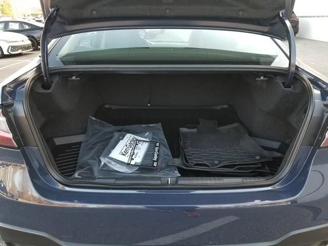 2025 Subaru Legacy Premium - Photo 15