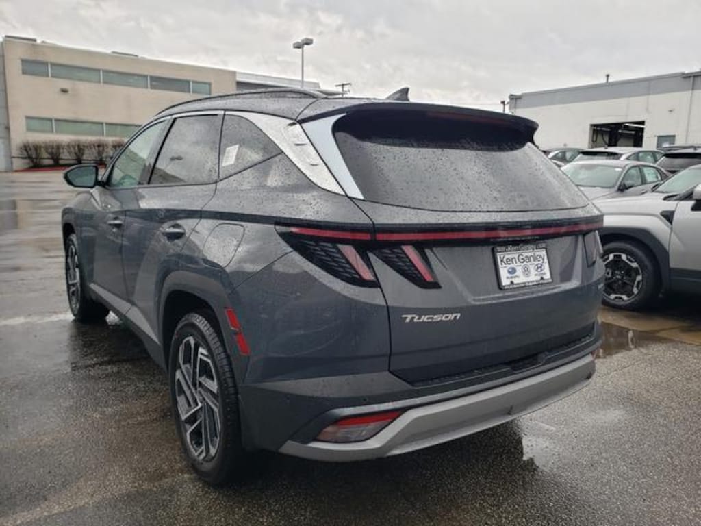 New 2026 Hyundai Tucson Limited AWD SUV
