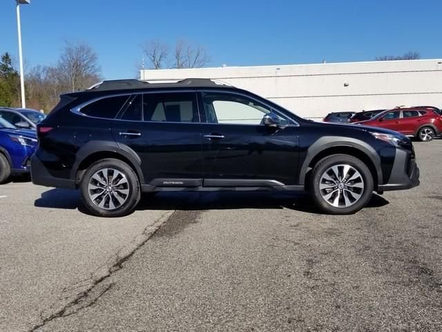 2025 Subaru Outback Touring - Photo 3