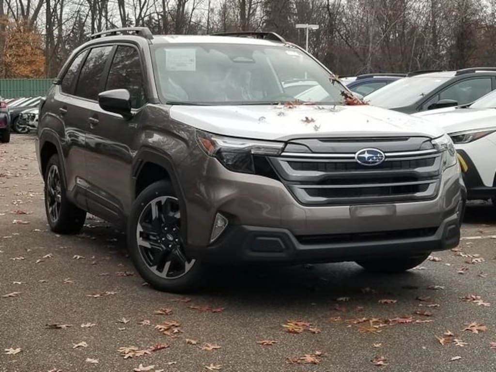 New 2025 Subaru Forester Hybrid Premium SUV