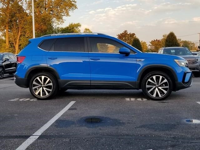 2022 Volkswagen Taos SE photo 4