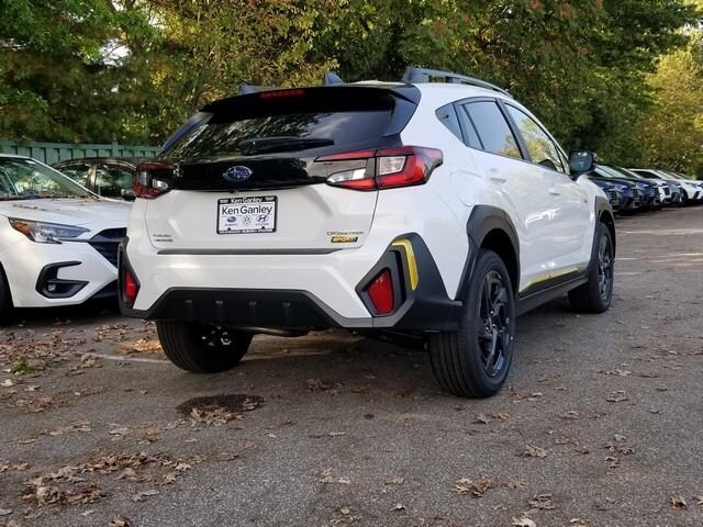 2025 Subaru Crosstrek Sport photo 2
