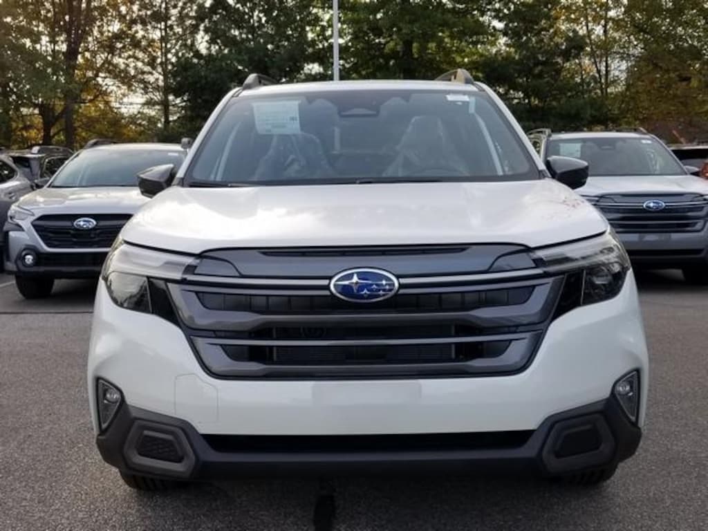 New 2025 Subaru Forester Hybrid Limited SUV