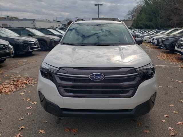 2026 Subaru Forester Premium photo 2