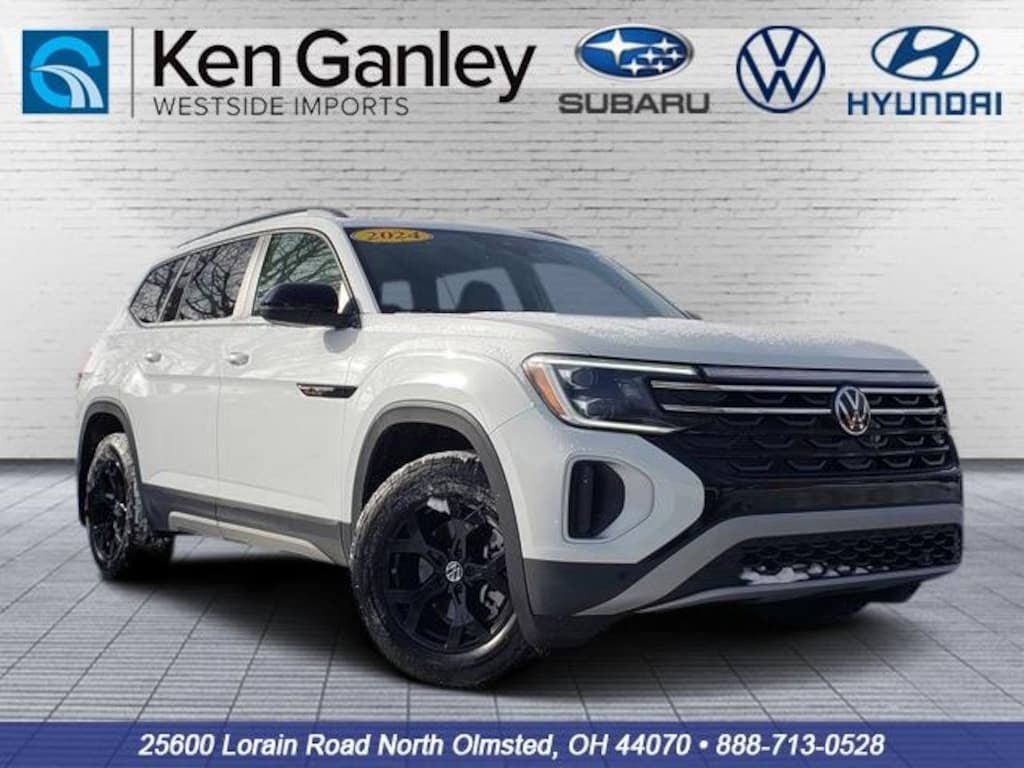 Used 2024 Volkswagen Atlas 2.0T Peak Edition SE w/Technology SUV