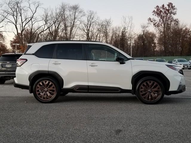 2025 Subaru Forester Sport photo 3