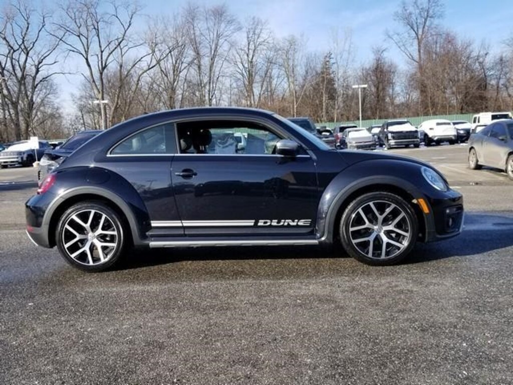 Used 2018 Volkswagen Beetle 2.0T Dune Hatchback