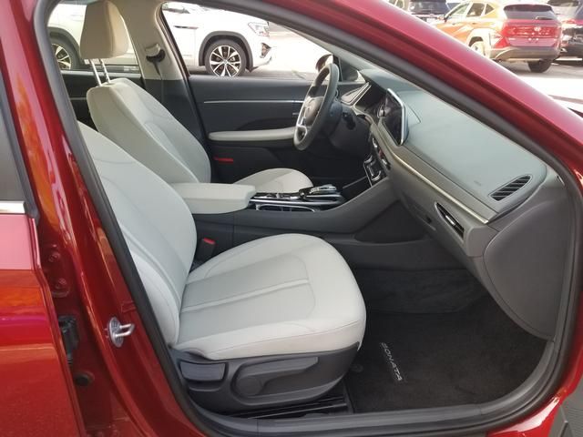 2023 Hyundai Sonata SEL - Photo 17