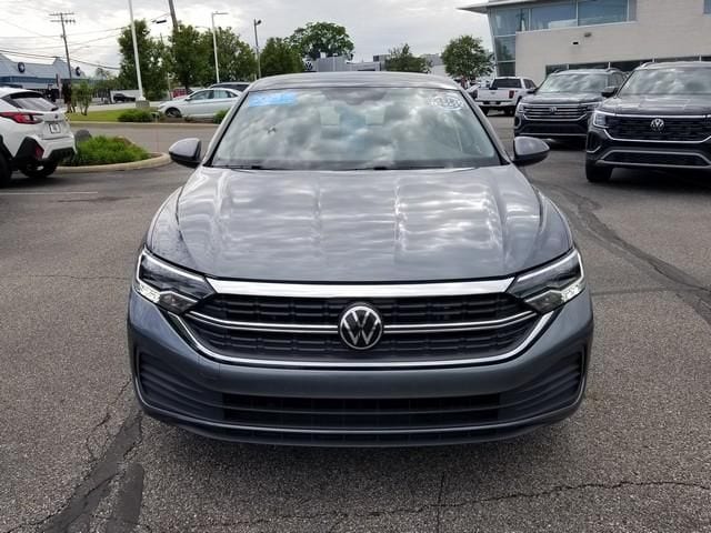 3VW7M7BU5PM043829
