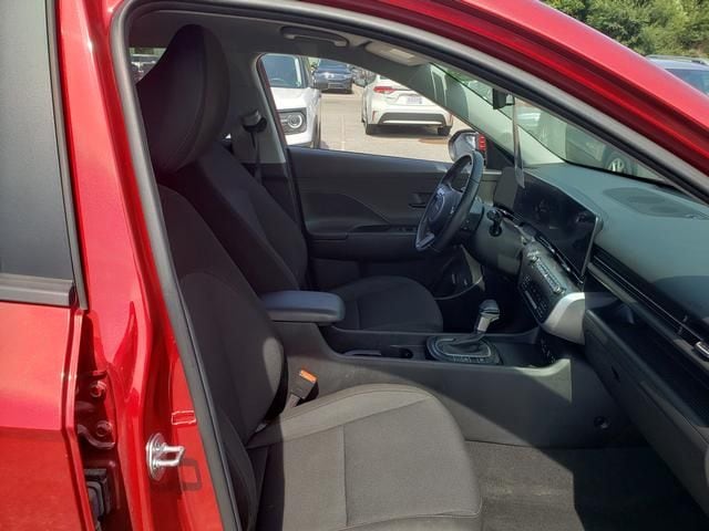 2024 Hyundai Kona SEL - Photo 18