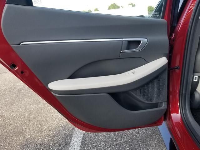 2023 Hyundai Sonata SEL - Photo 12