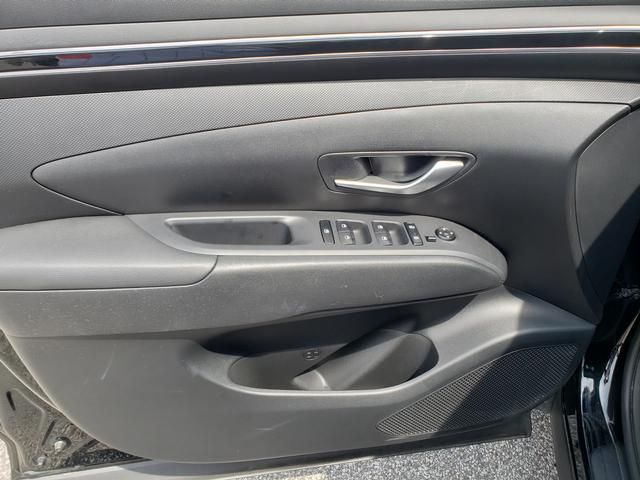 2024 Hyundai Tucson SE - Photo 12