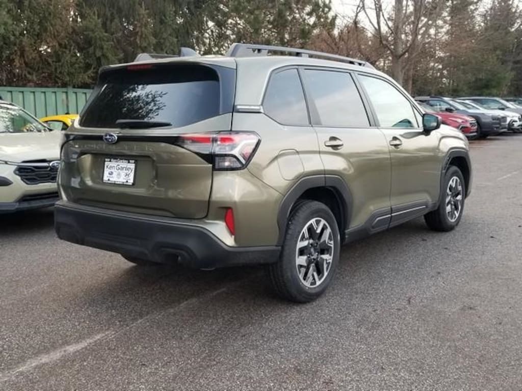 New 2026 Subaru Forester Premium SUV