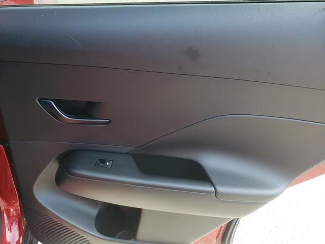 2024 Hyundai Kona SEL - Photo 17