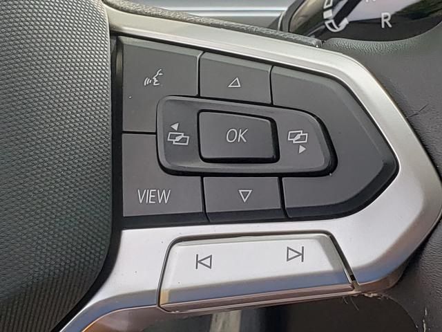 2025 Volkswagen Tiguan SE - Photo 24