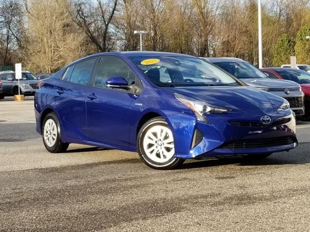 Used 2017 Toyota Prius Two Hatchback
