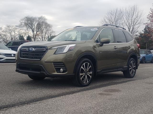 2023 Subaru Forester Limited photo 3