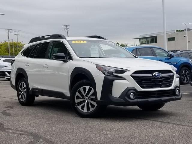 2024 Subaru Outback Premium's photo