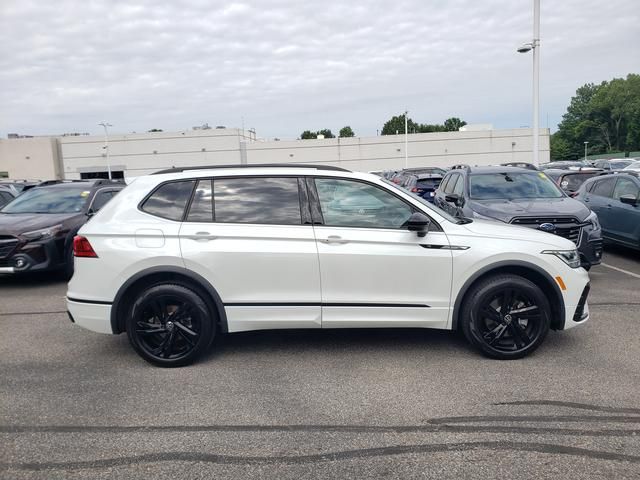2024 Volkswagen Tiguan SE R-LINE BLACK - Photo 7