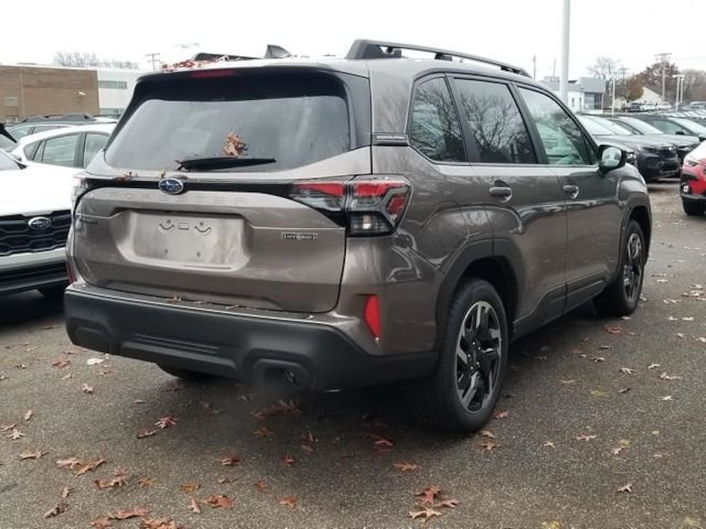 New 2025 Subaru Forester Hybrid Premium SUV