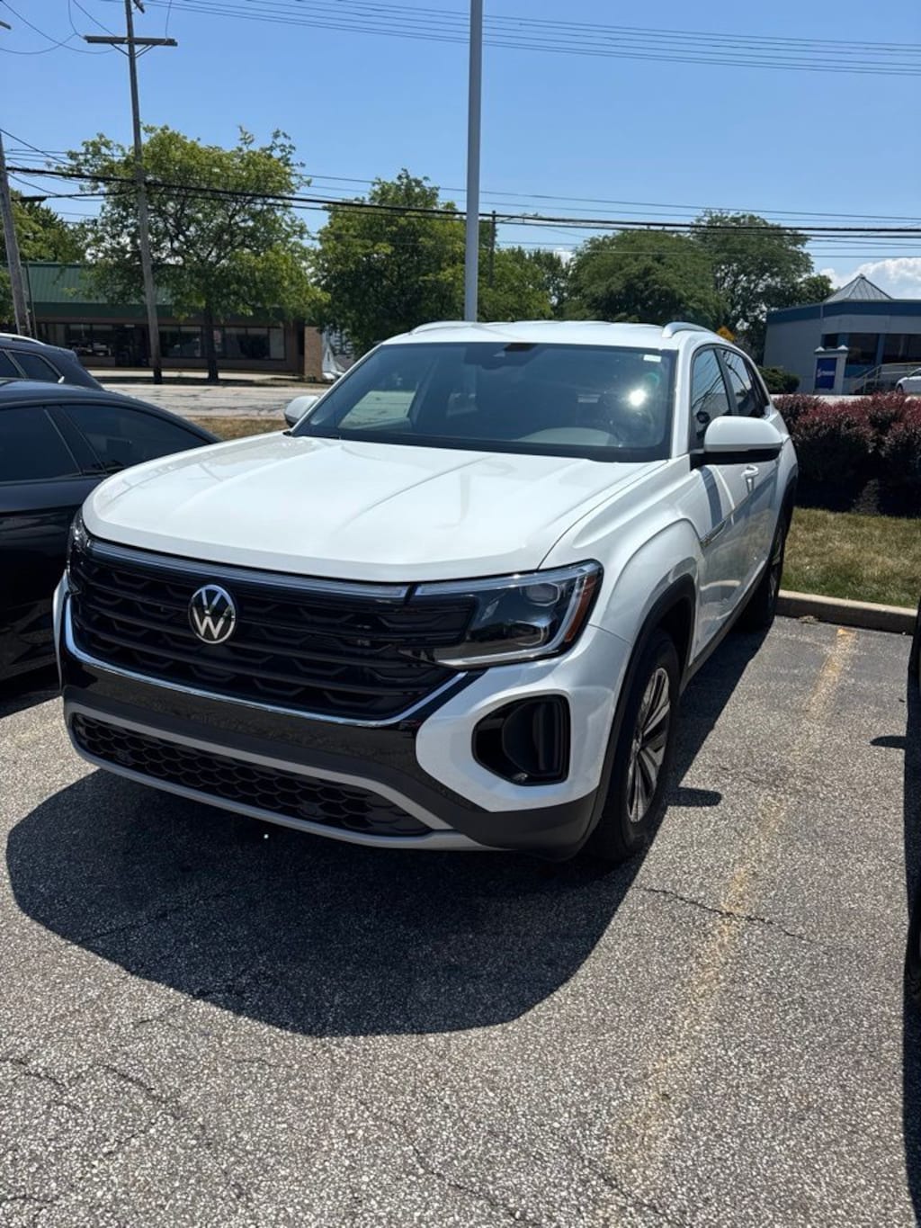 Used 2024 Volkswagen Atlas Cross Sport 2.0T SE SUV