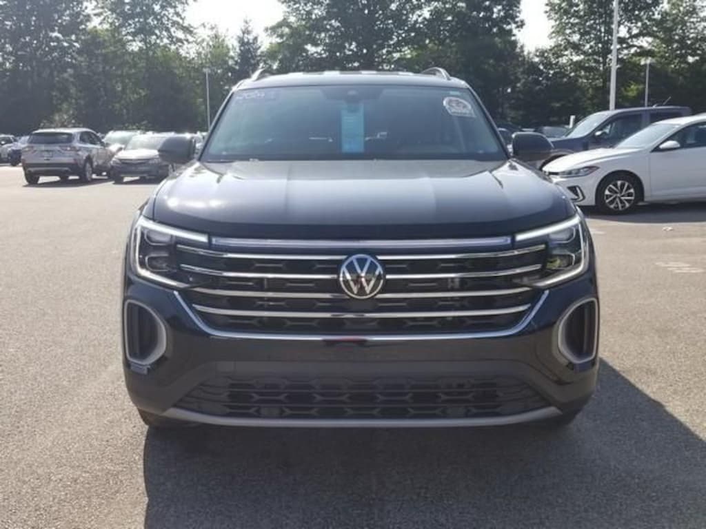 Used 2024 Volkswagen Atlas 2.0T SE SUV