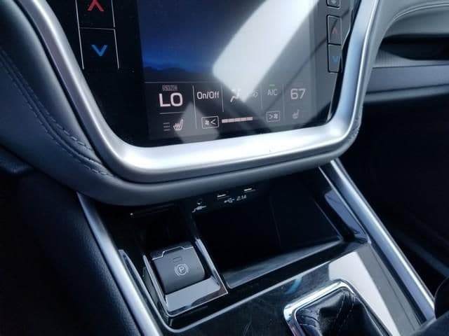 2020 Subaru Outback Premium - Photo 23
