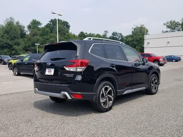 2023 Subaru Forester Touring - Photo 5