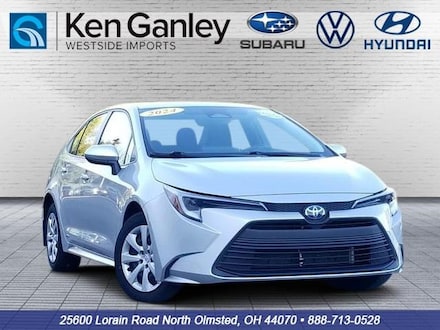 2024 Toyota Corolla Hybrid LE Sedan