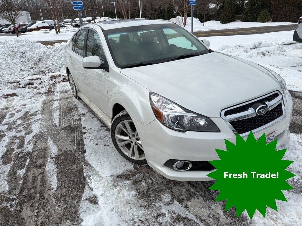 2013 Subaru Legacy I Limited's photo