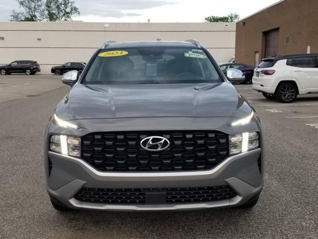 Used 2023 Hyundai Santa Fe SEL SUV