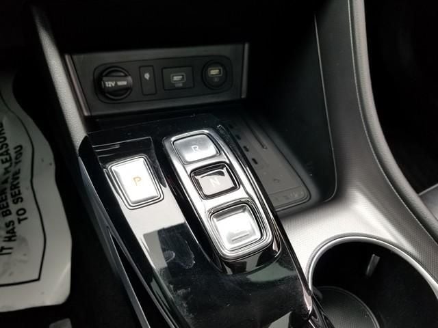 2022 Hyundai Sonata Limited - Photo 17