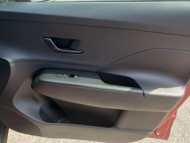 2024 Hyundai Kona SEL - Photo 19