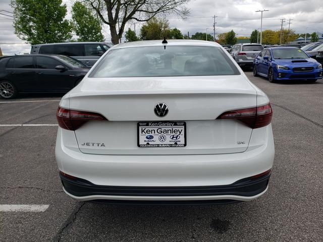 2023 Volkswagen Jetta SE - Photo 6