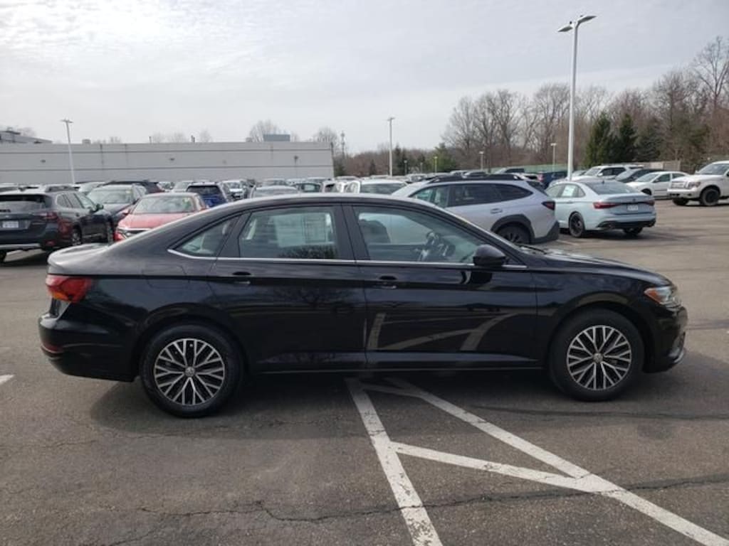 Used 2019 Volkswagen Jetta 1.4T SE Sedan