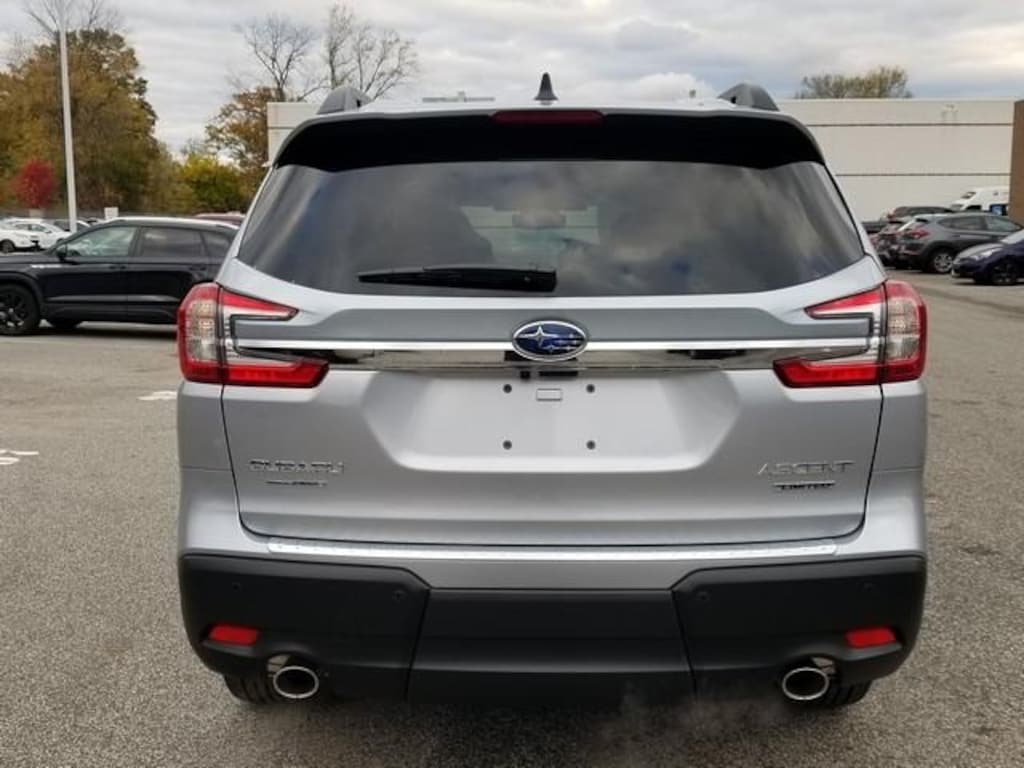 New 2025 Subaru Ascent Limited 7-Passenger SUV