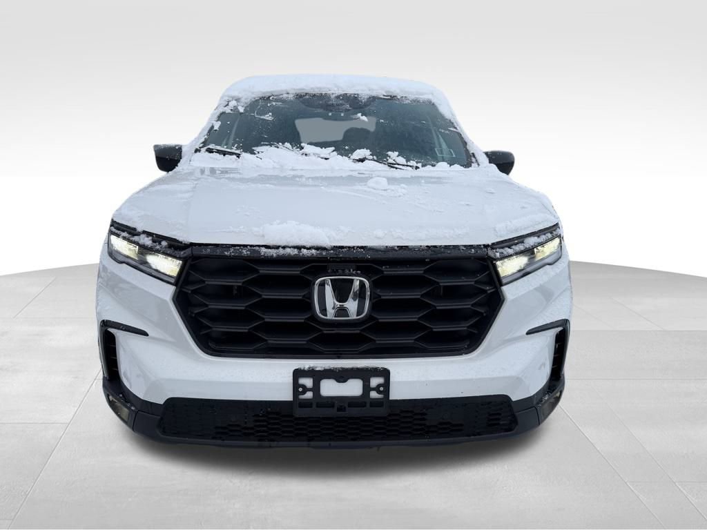 2025 Honda Pilot Sport photo 2