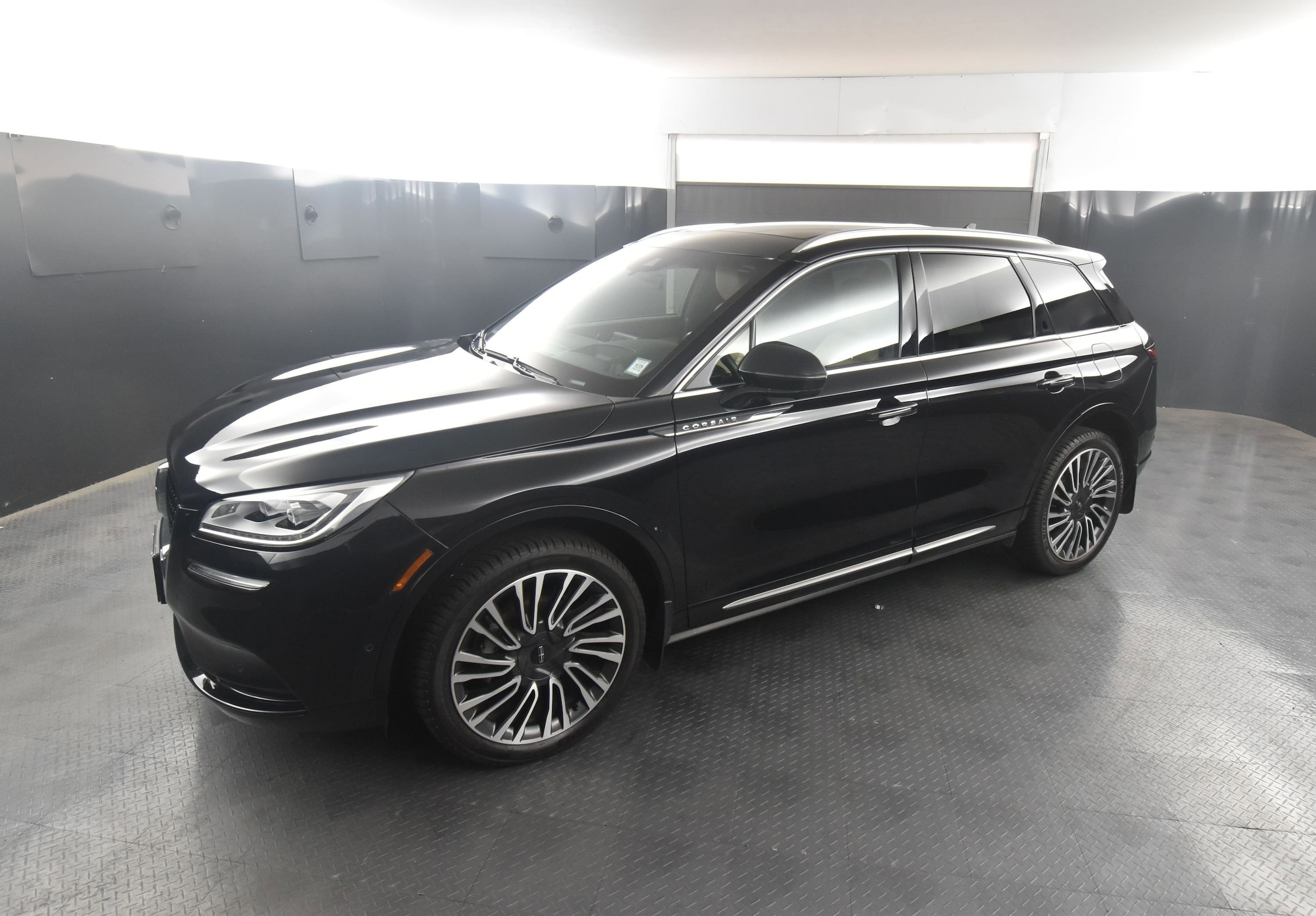 2022 Lincoln Corsair Reserve's photo