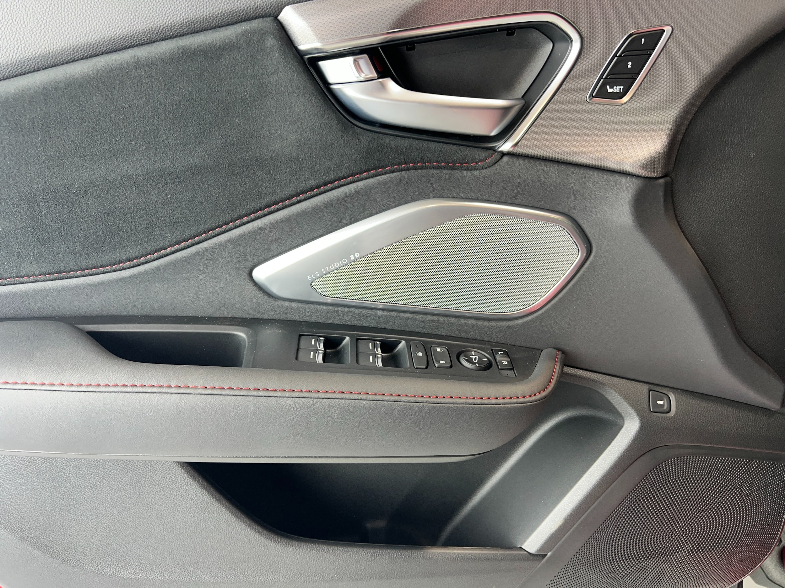 2026 Acura RDX A-Spec Package - Photo 17