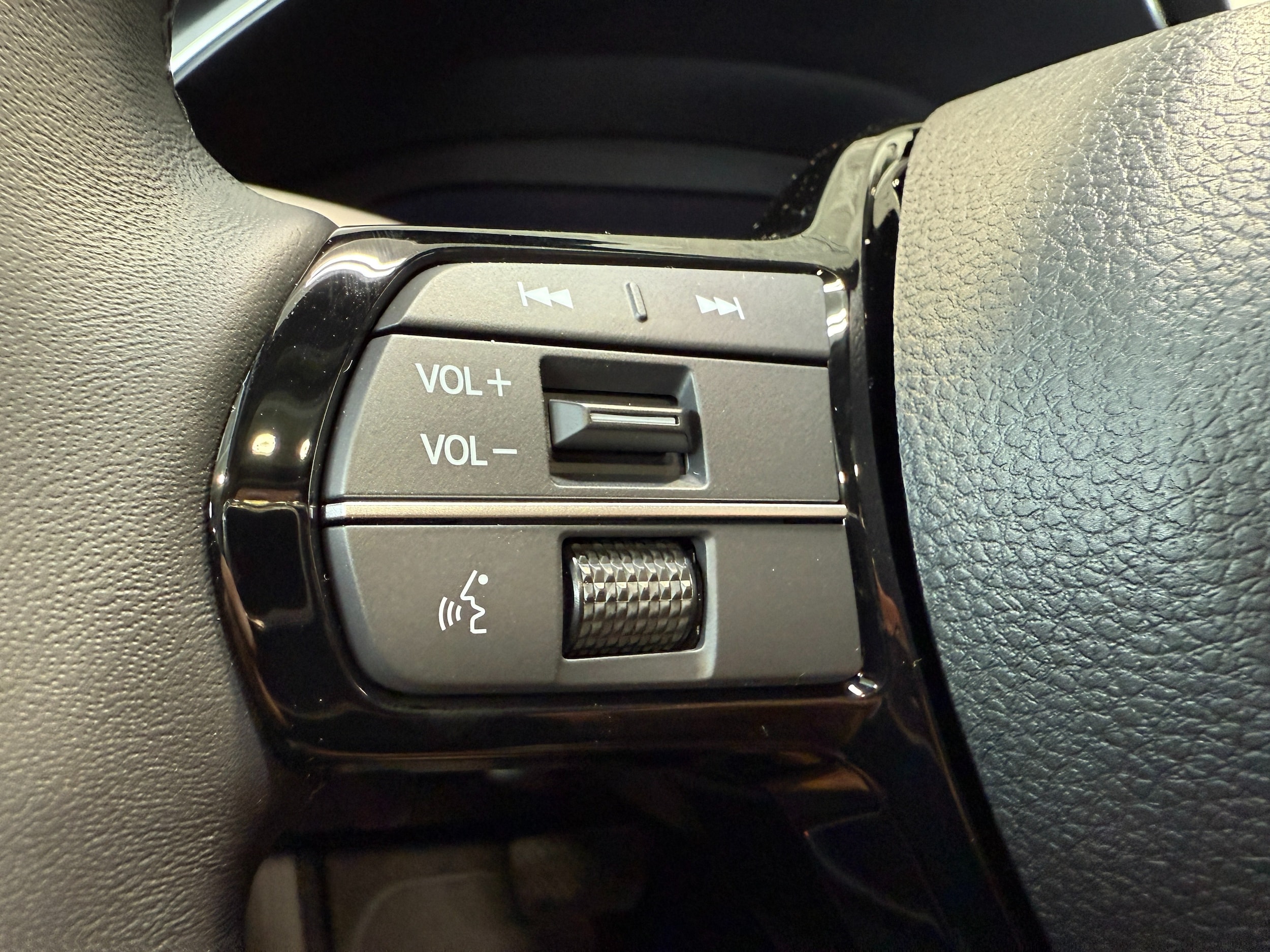 2026 Acura Integra Base - Photo 18