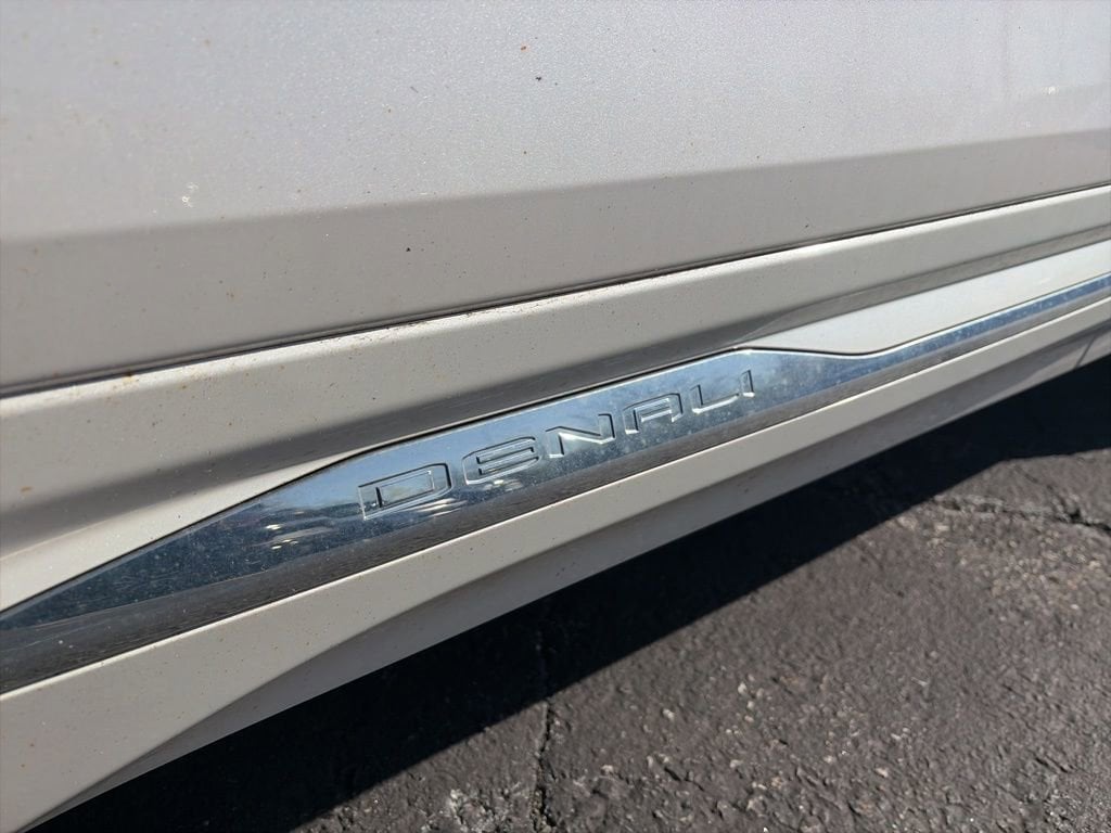 Used 2023 GMC Terrain Denali SUV