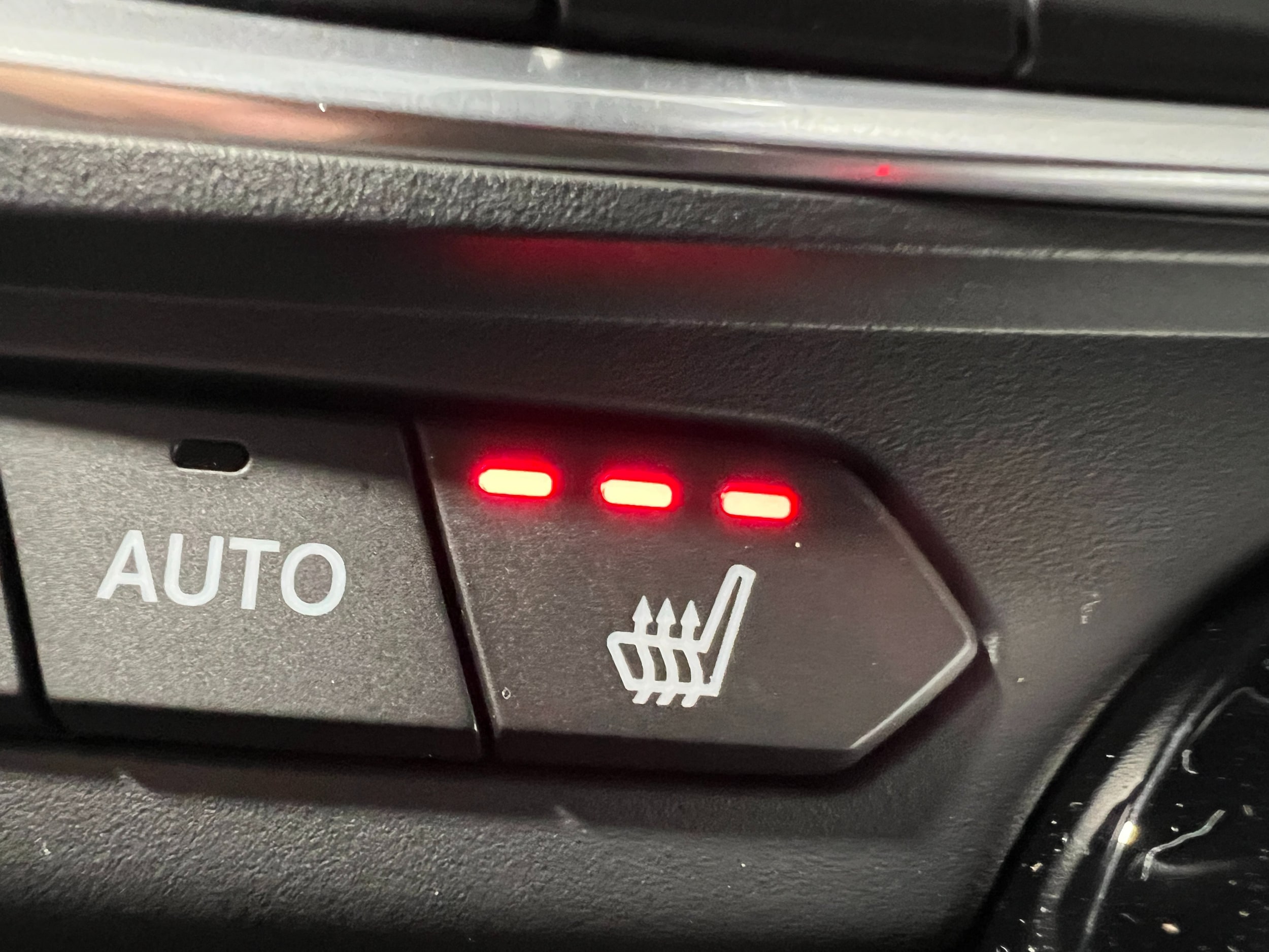 2025 Acura TLX A-Spec Package - Photo 18