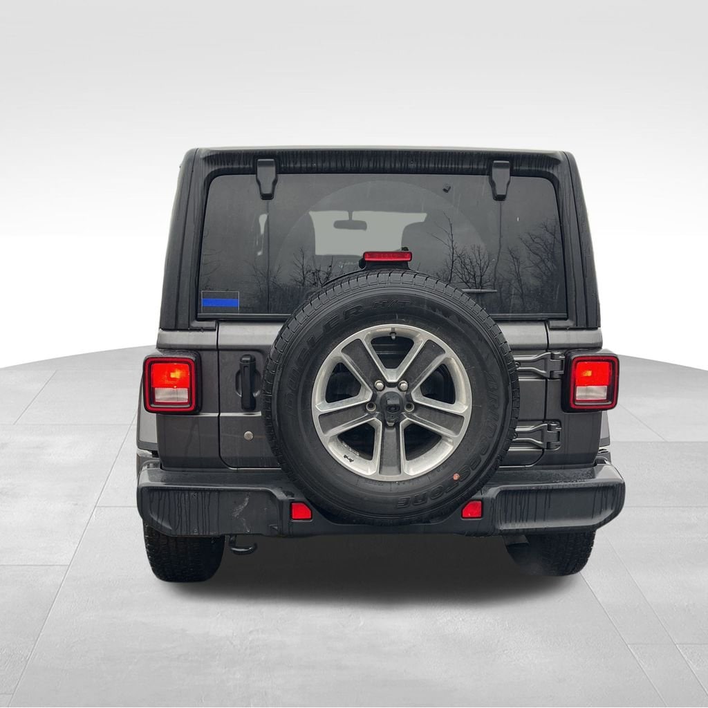 Used 2018 Jeep Wrangler Unlimited Sahara 4x4 SUV