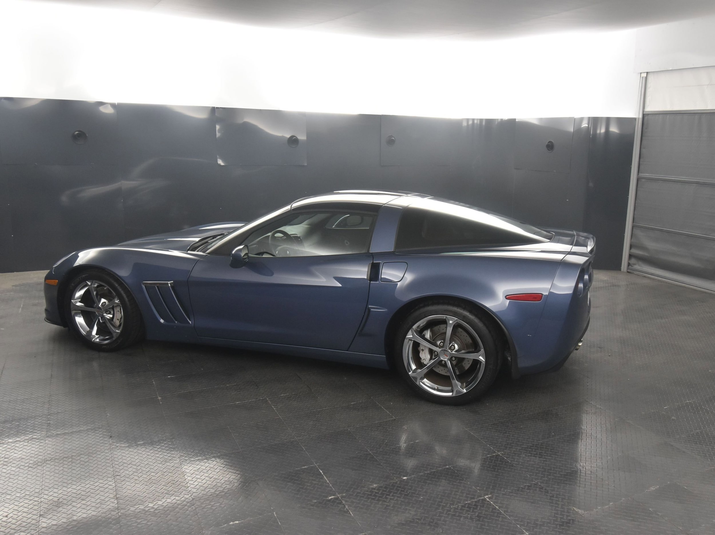 Used 2012 Chevrolet Corvette Grand Sport with VIN 1G1YS2DW9C5101786 for sale in Rochester, NY
