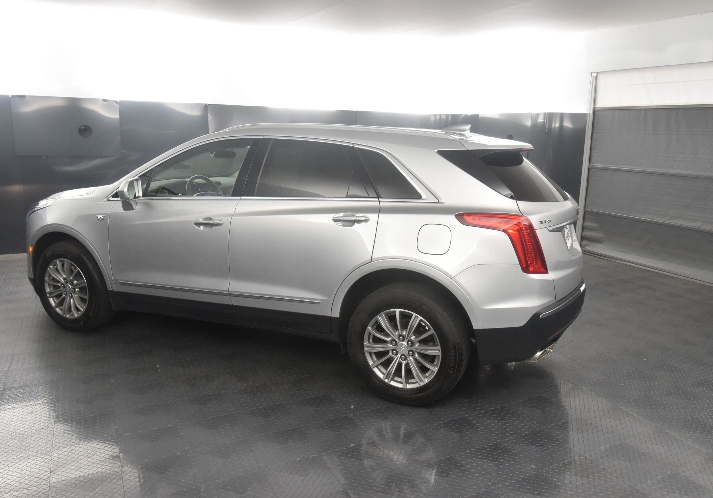 2019 Cadillac XT5 Luxury photo 3