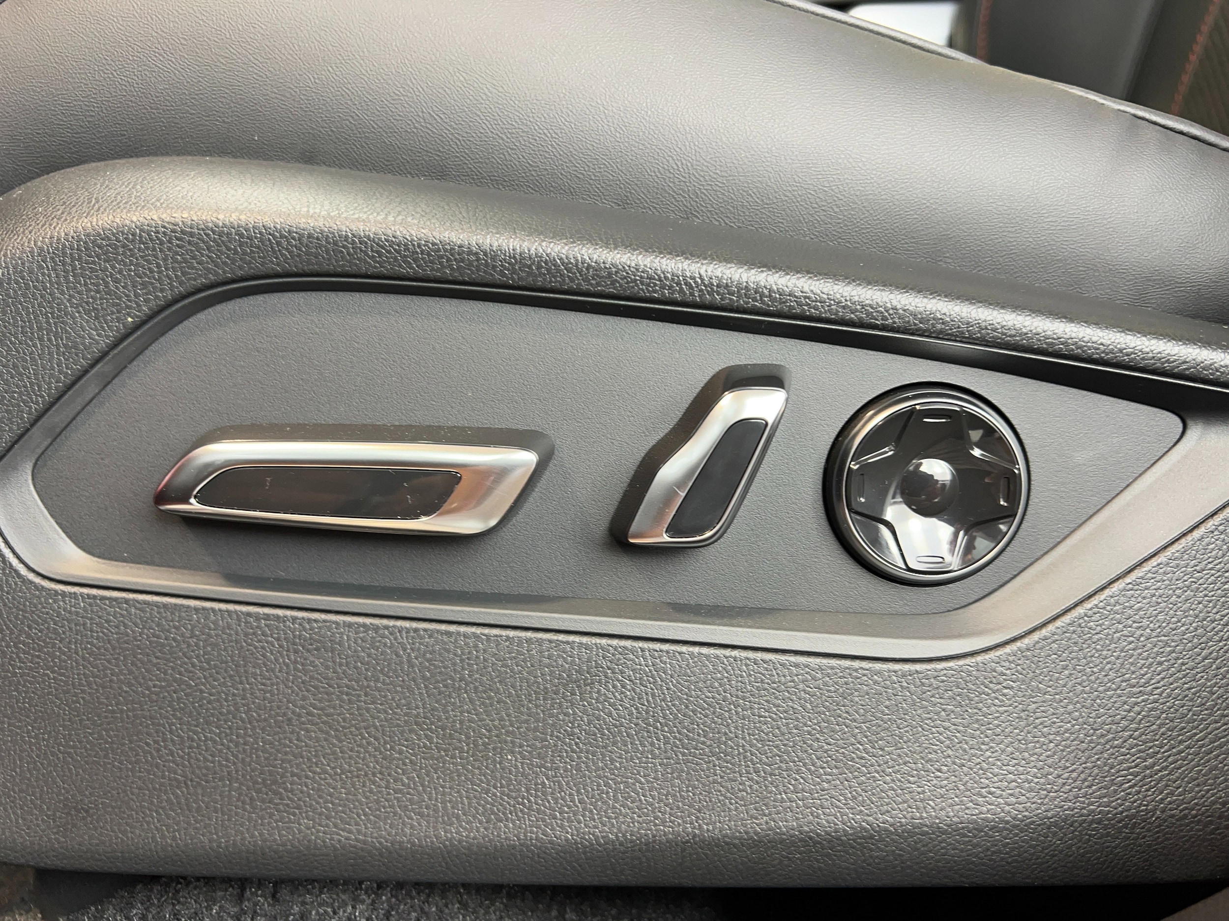 2026 Acura RDX A-Spec Package - Photo 12