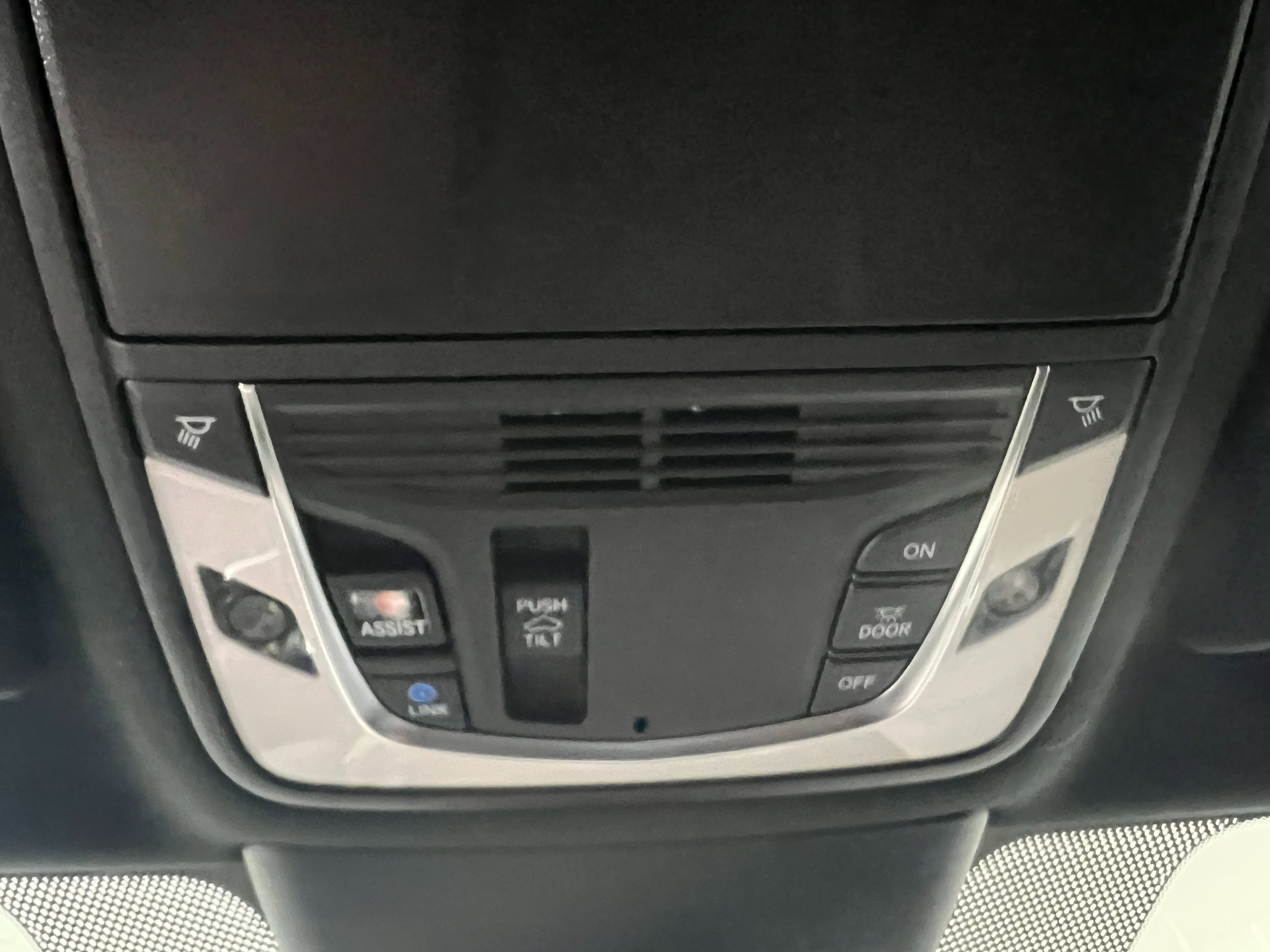 2025 Acura TLX A-Spec Package - Photo 17