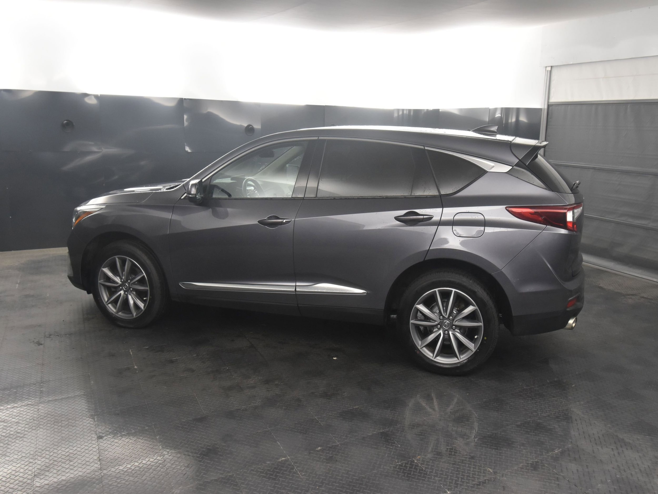 Used 2019 Acura RDX Technology Package with VIN 5J8TC2H54KL007682 for sale in Rochester, NY